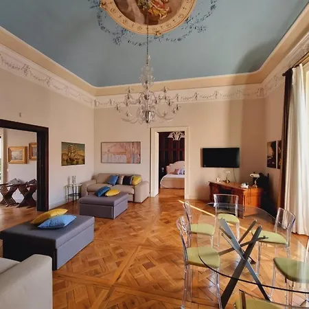 Luxury Historic Residence With Heated Pool Near Catania, Taormina, The Sea And Mount Etna Giarre Exterior photo